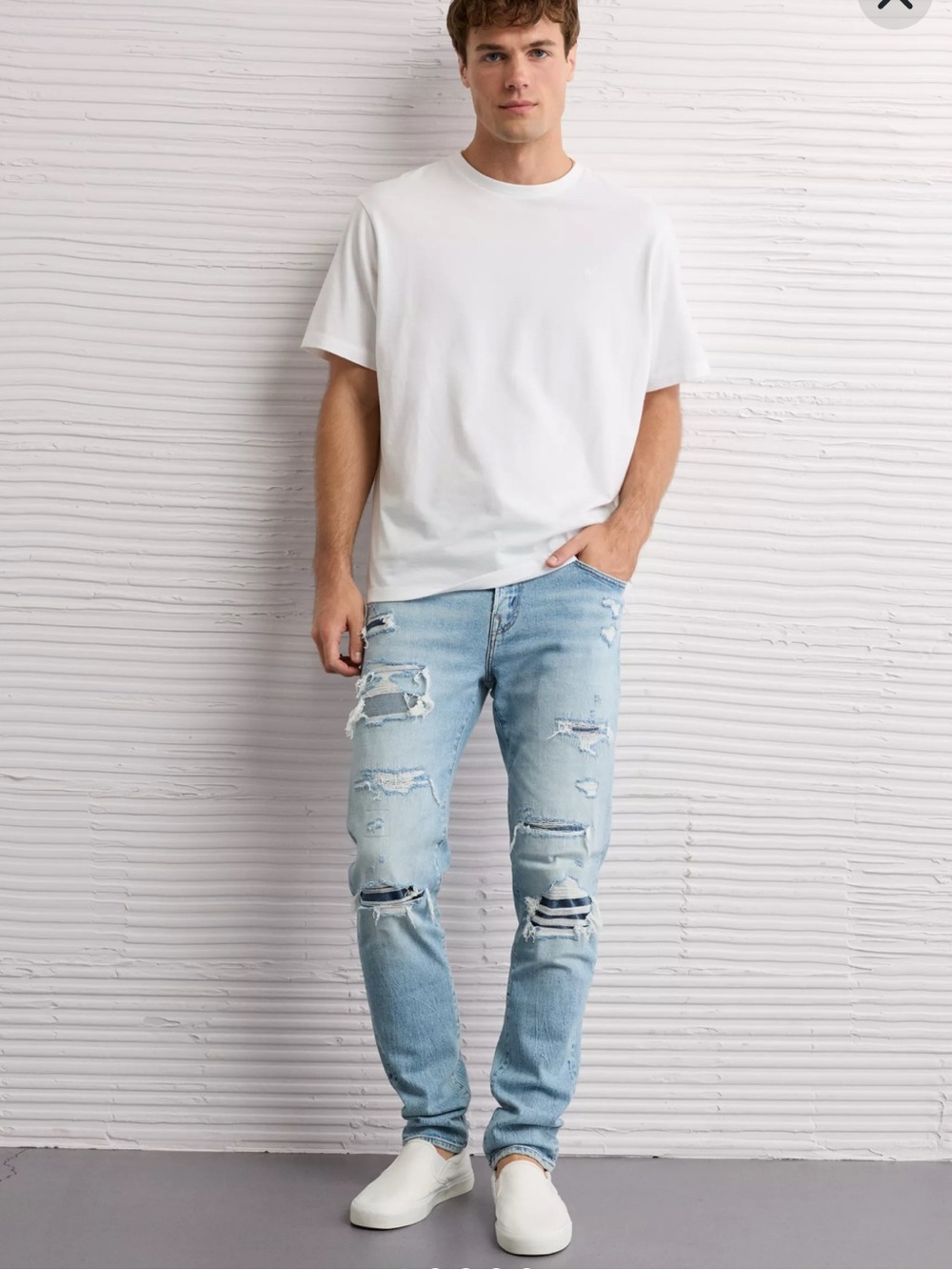 Men's American Eagle AE Light Blue Distressed Athletic Fit Jeans